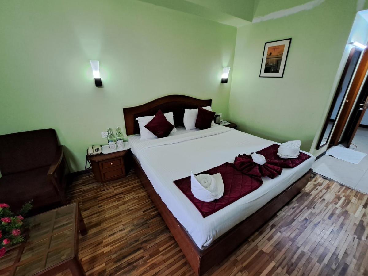 Hotel Preethi Classic Towers Utakamand Zewnętrze zdjęcie