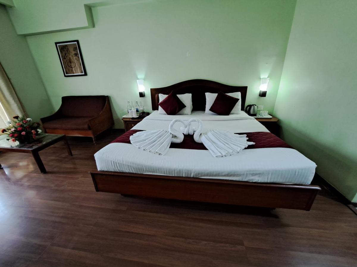 Hotel Preethi Classic Towers Utakamand Zewnętrze zdjęcie