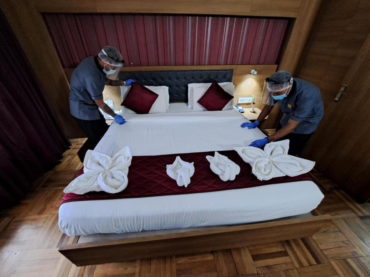 Hotel Preethi Classic Towers Utakamand Zewnętrze zdjęcie